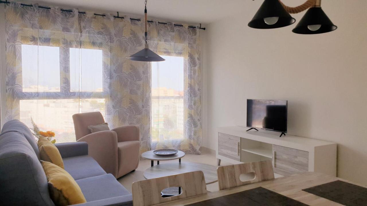 Estepona Puerto Apartment Bagian luar foto