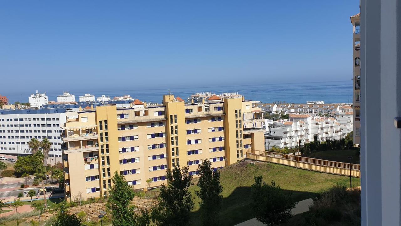 Estepona Puerto Apartment Bagian luar foto