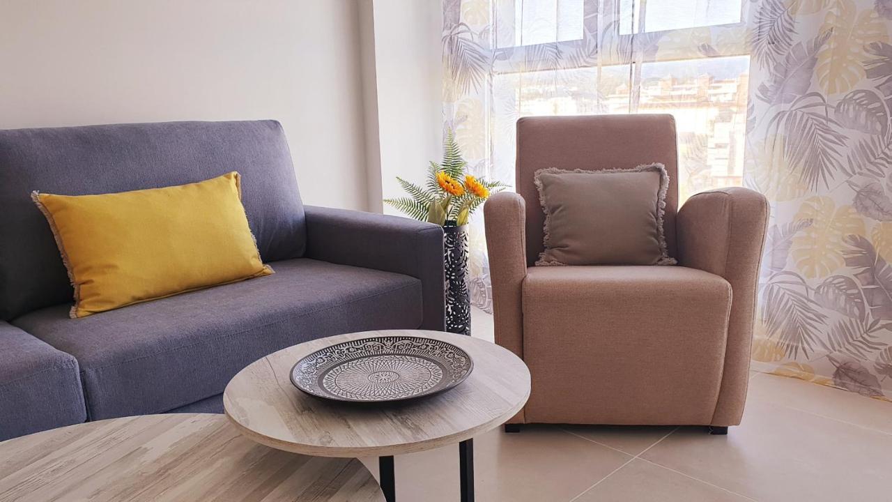 Estepona Puerto Apartment Bagian luar foto