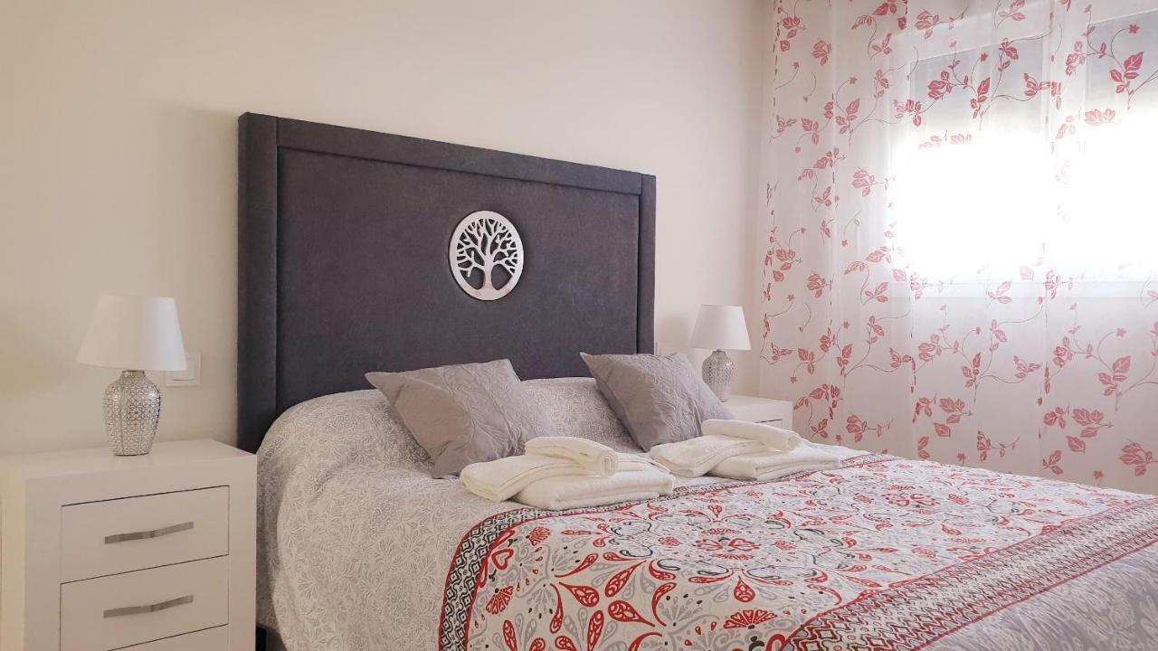 Estepona Puerto Apartment Bagian luar foto