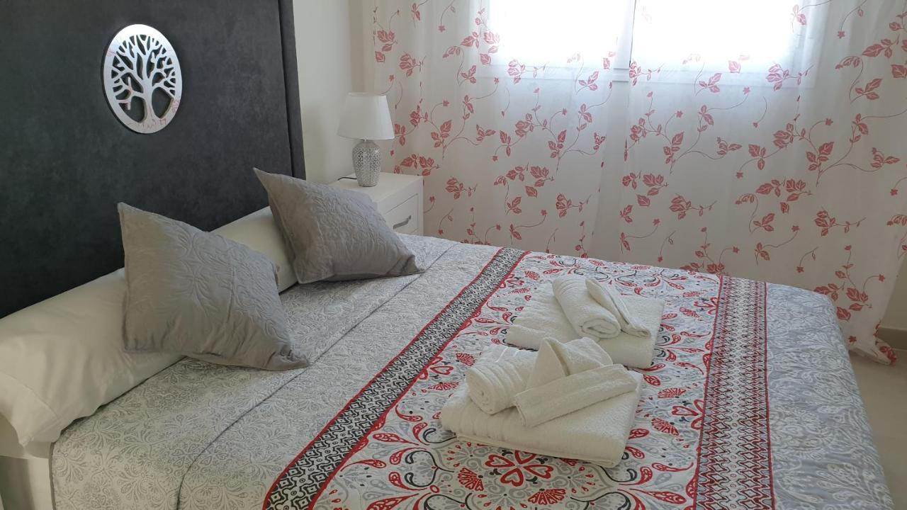 Estepona Puerto Apartment Bagian luar foto