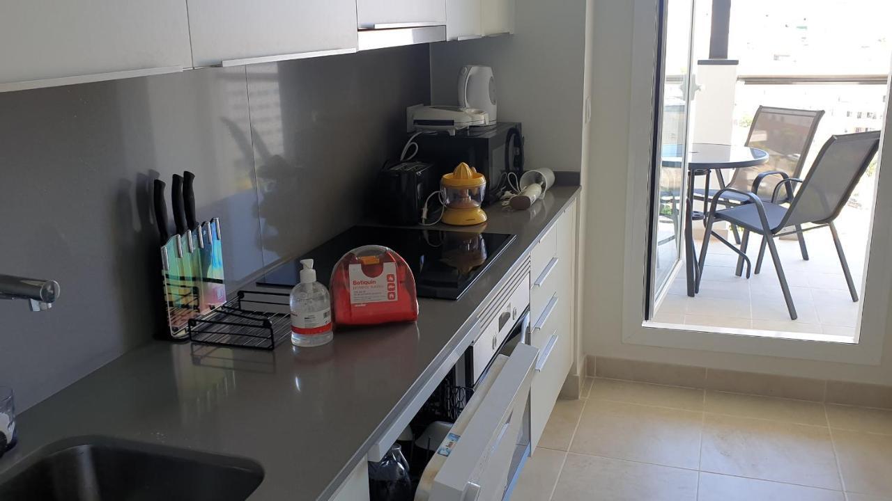 Estepona Puerto Apartment Bagian luar foto