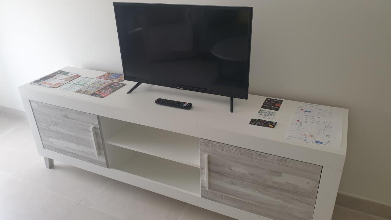 Estepona Puerto Apartment Bagian luar foto