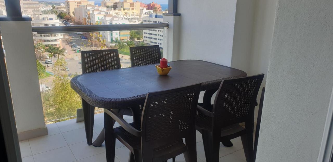 Estepona Puerto Apartment Bagian luar foto